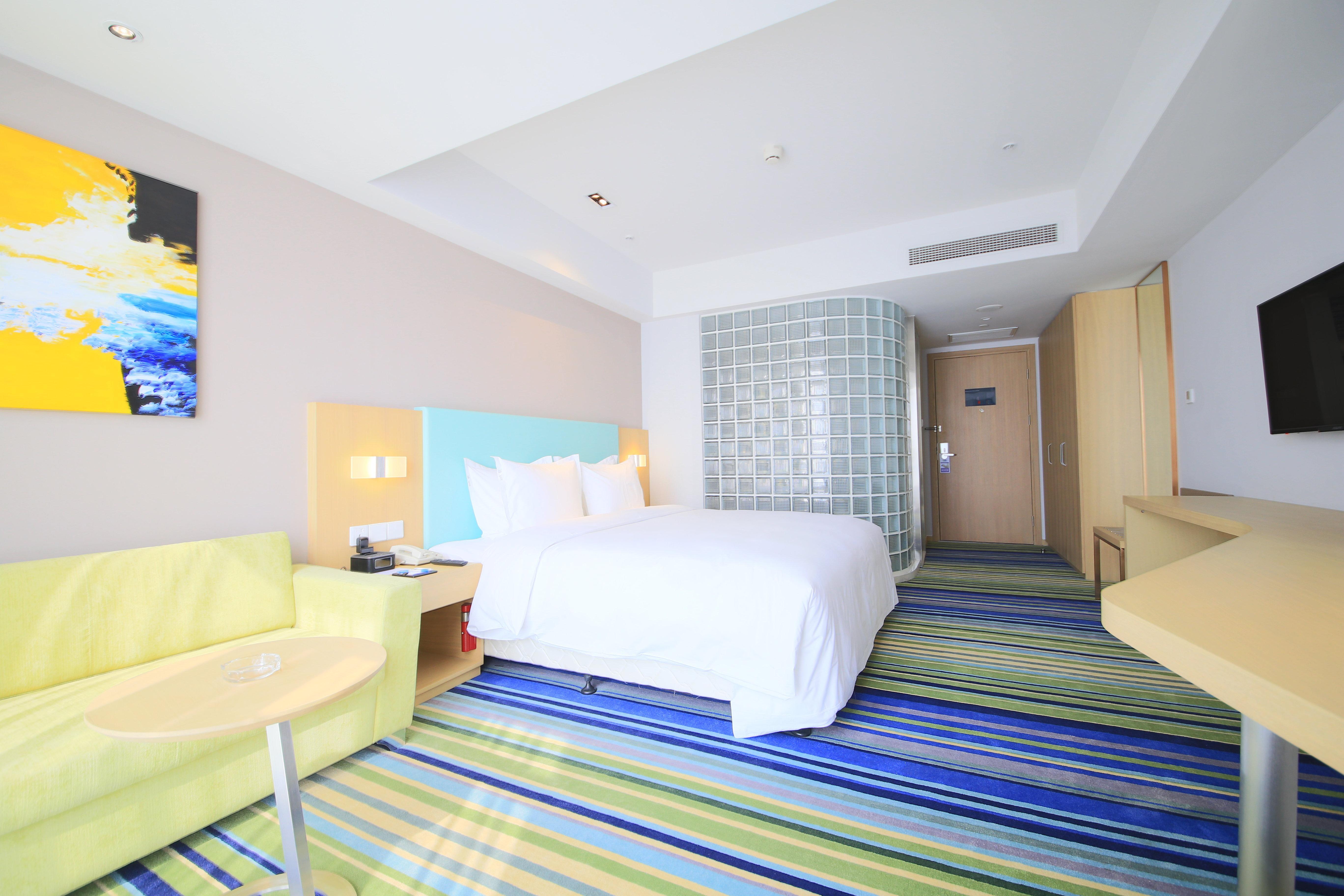 Holiday Inn Express Yingkou Onelong Plaza By Ihg Gaizhou Exterior foto