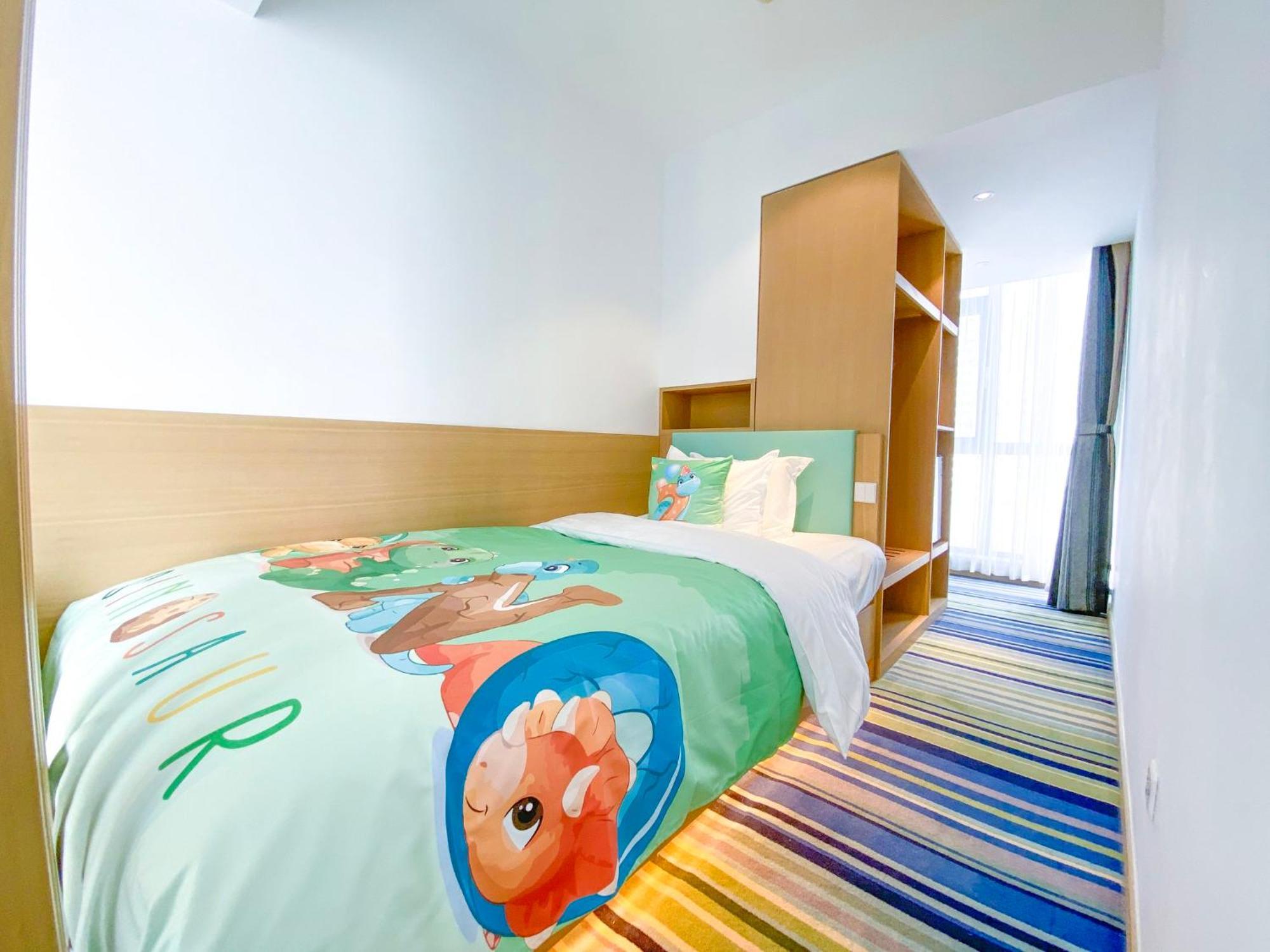 Holiday Inn Express Yingkou Onelong Plaza By Ihg Gaizhou Exterior foto